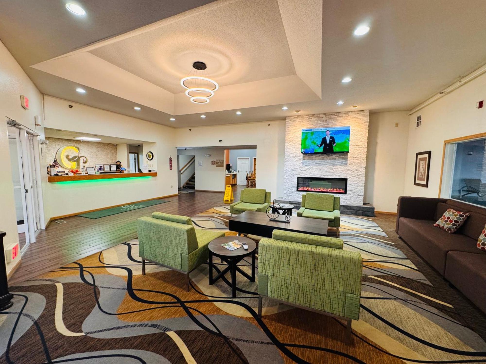 Grandstay Hotel And Suite Waseca Εξωτερικό φωτογραφία